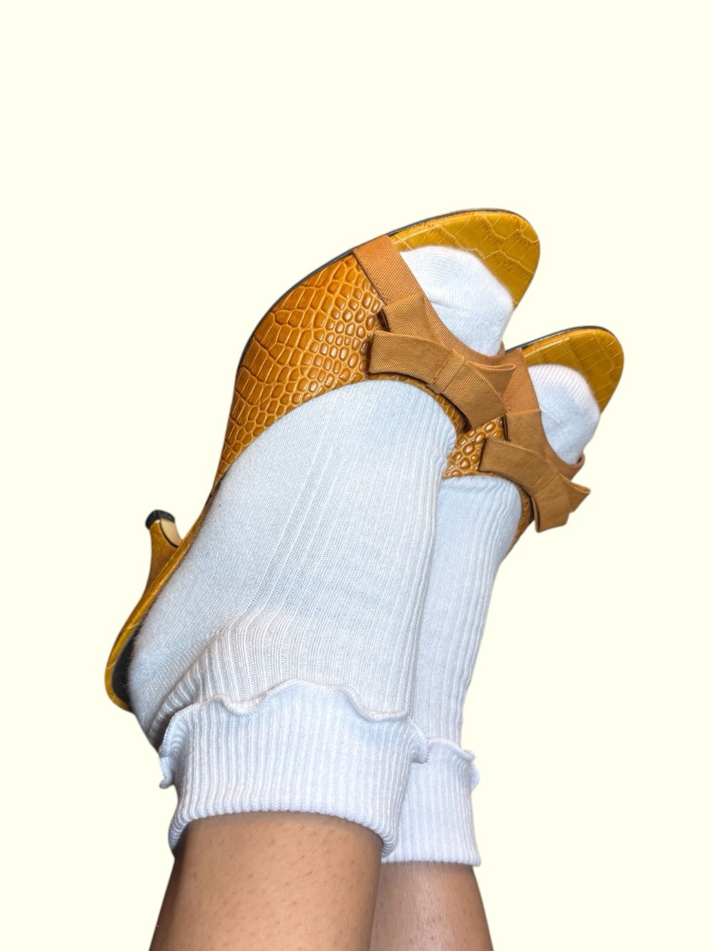 Vintage Anne Klein Croc-Embossed leather Mustard Open-Toe Slingback kitten Heels